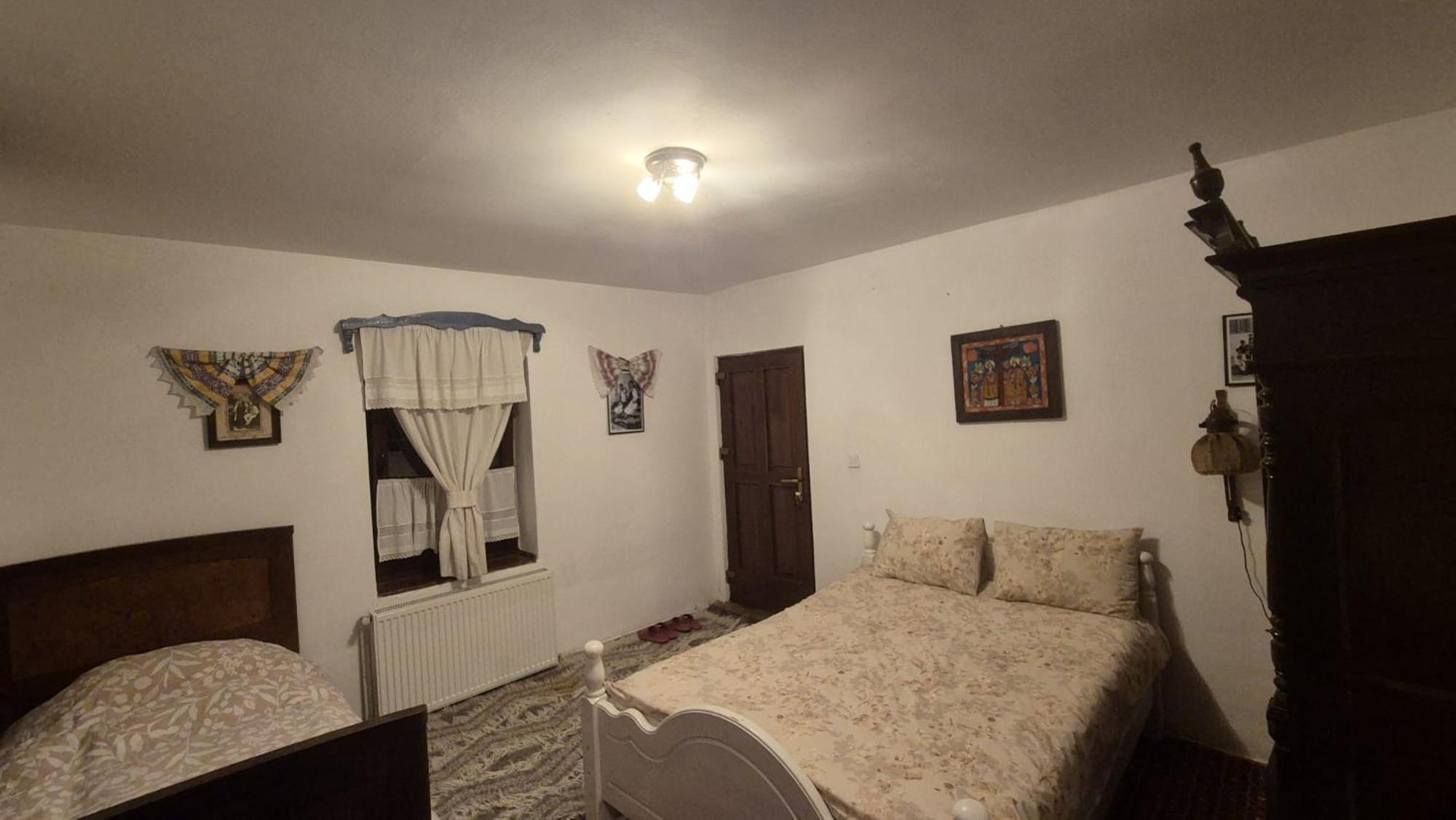 Casa Traditionala Transilvaneana Rucar  Room photo